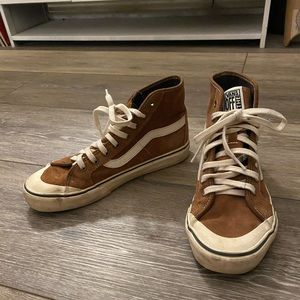Mens Tan Suede High Top Vans